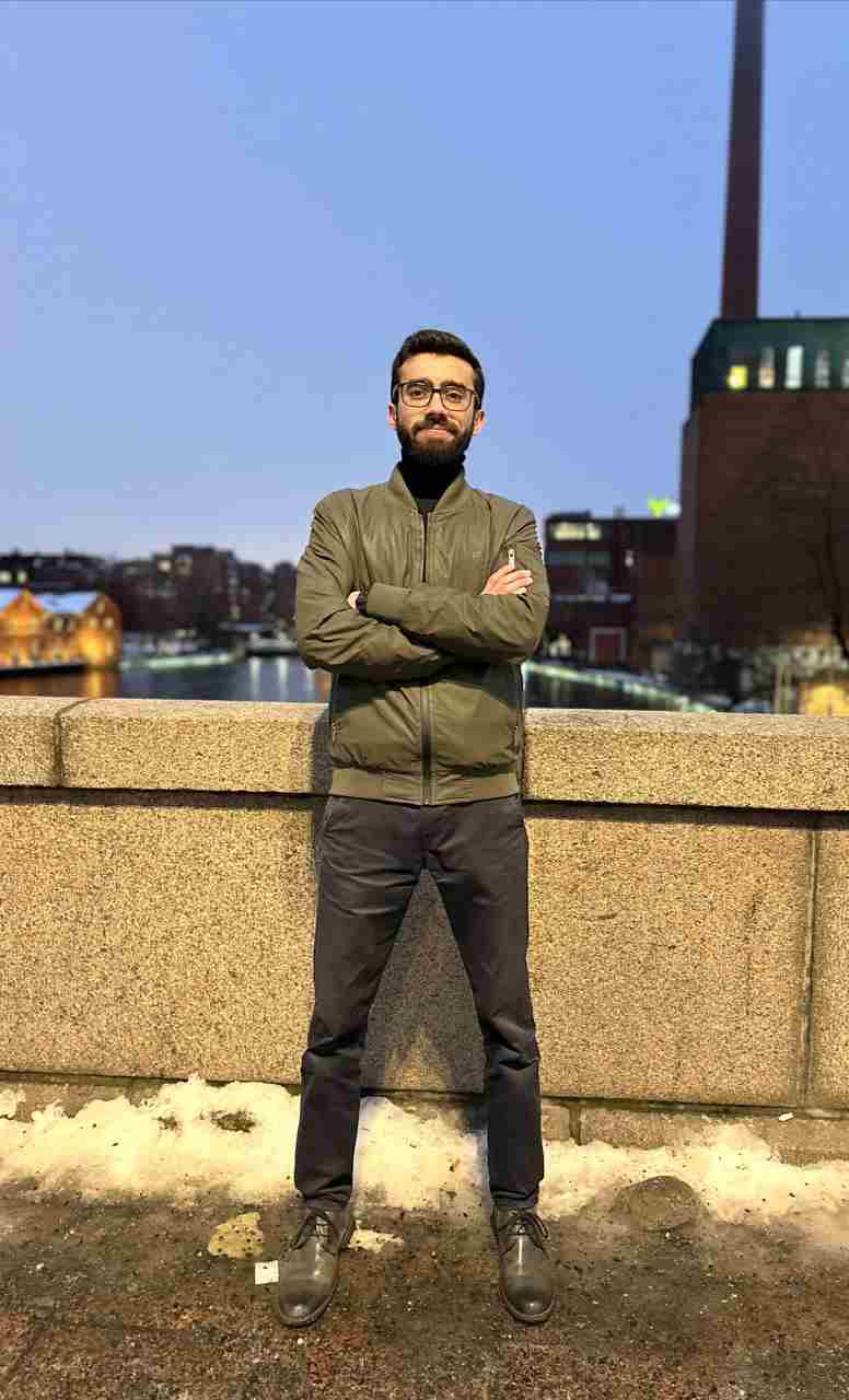 Tauseef Ejazbackground